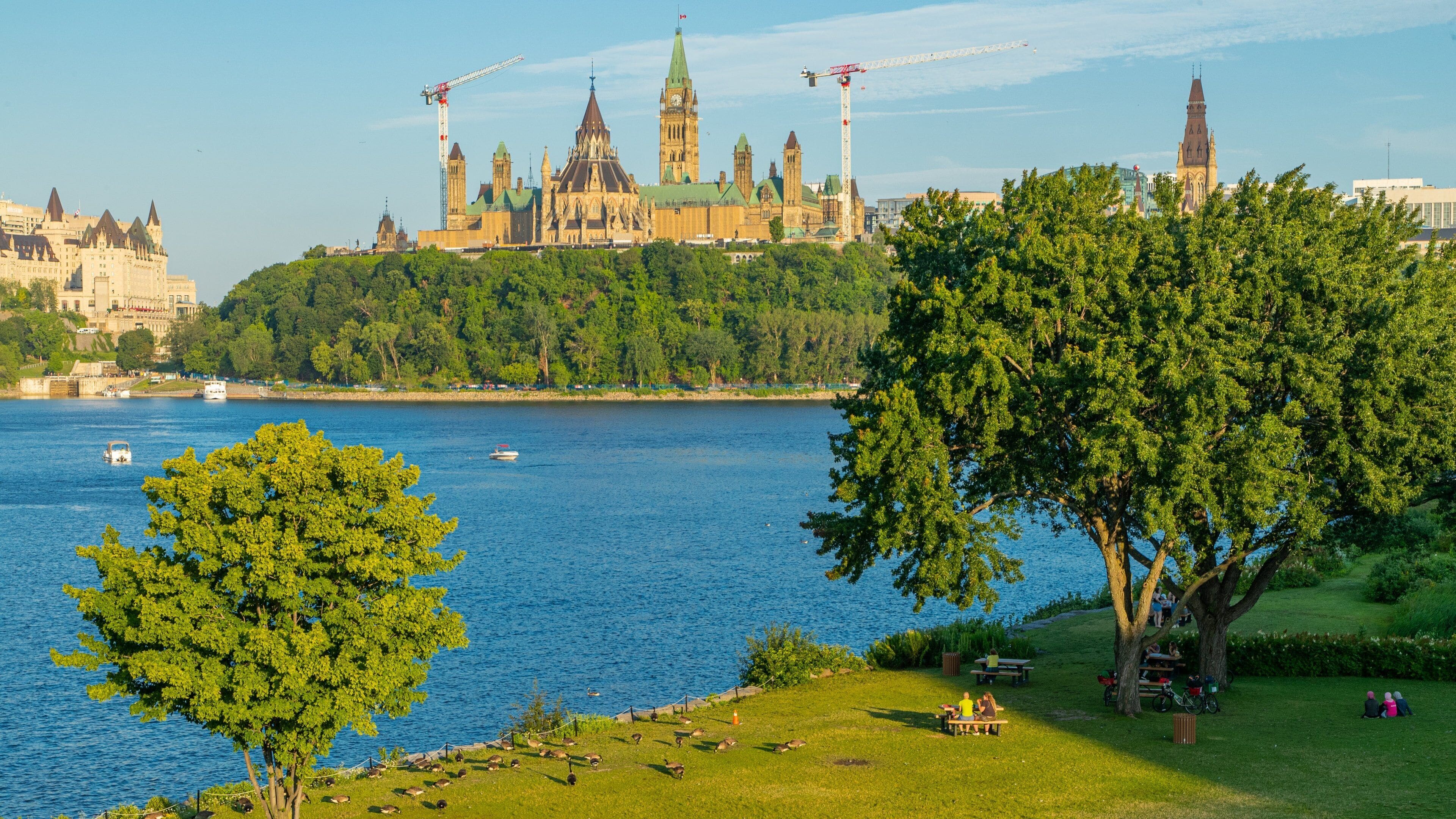 Best Ottawa eBike Trails for the Summer: 9 Scenic Routes to Explore
